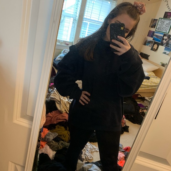 BOYFRIEND SWEATER PERFECT - Picture 1 of 4